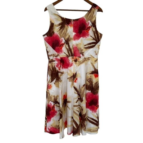 Talbots fit  & flare dress, sleeveless, scoop neck, stretch cotton, floral - Picture 9 of 16